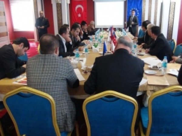Batman'da Yerel Danışma Komitesi Toplantısı Yapıldı 