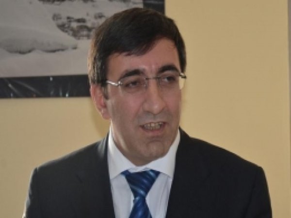 Bingöl'e 5 Yeni Ambulans 