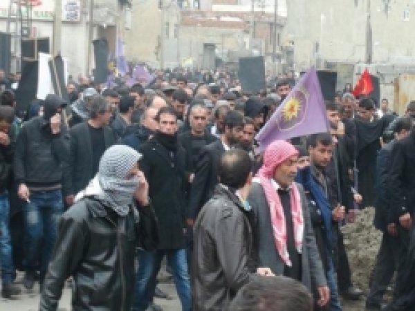 Cizre ve Silopi'de  PKK Yandaşları Gerginlik Çıkardı 
