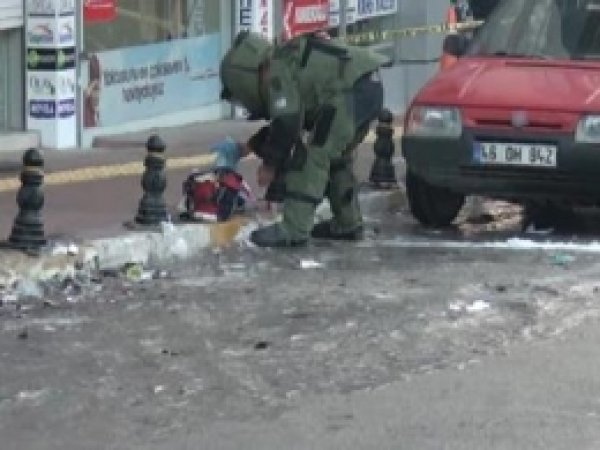 Sahipsiz Çanta Korkuttu 