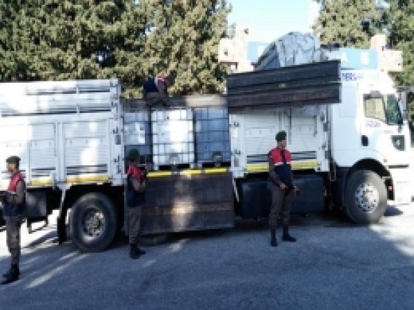 Mersin'de Kaçak Akaryakıt Operasyonları 
