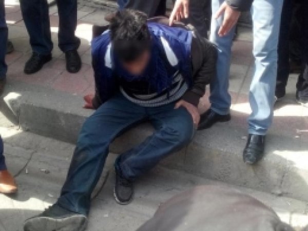 Zihinsel Engelli Şahısların Kavgası Kanlı Bitti 