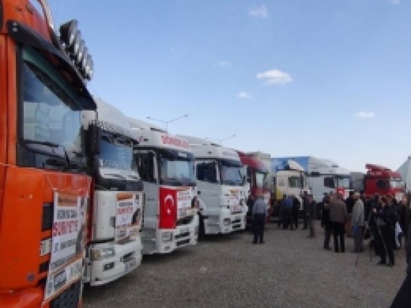 Konya'dan Suriye'ye 11 TIR Yardım 
