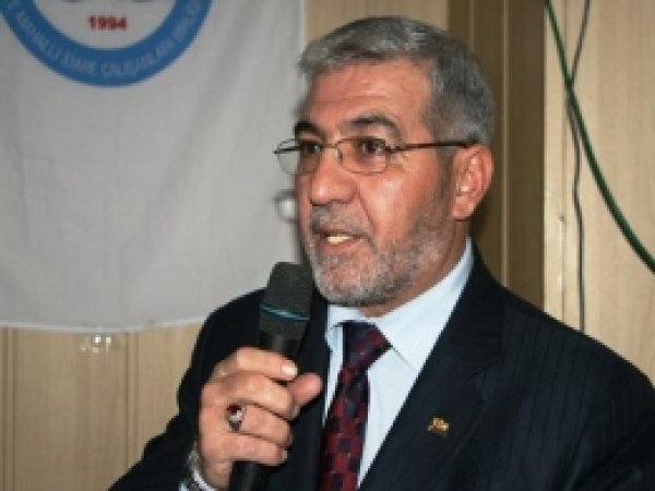 Bir Belediye Başkanı Nasıl Olmalıdır? 