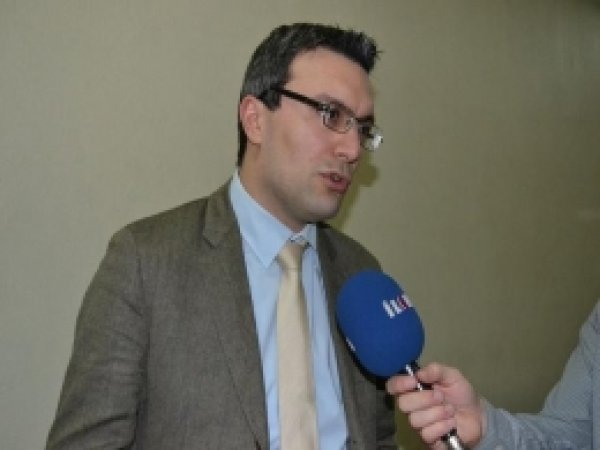 "MİT Hukuk Dışına İtilmemeli" 
