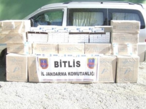 Bitlis'te Kaçak Sigara Baskınları 