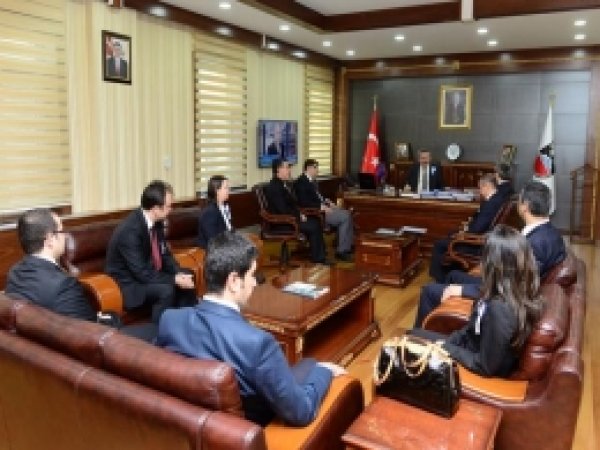 Gelirler Dairesi'nden Vali Kıraç'a Ziyaret 