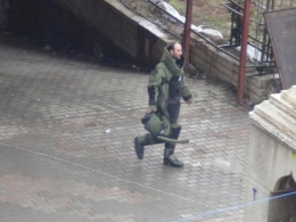Şüpheli Paket Polisi Alarma Geçirdi 