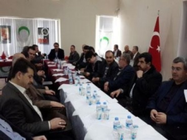Yeşilay Üyeleri Toplandı 