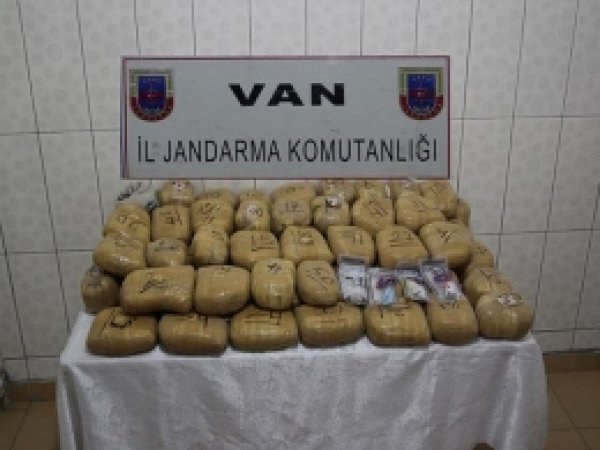 Van'da 70 Kilo Uyuşturucu Yakalandı  