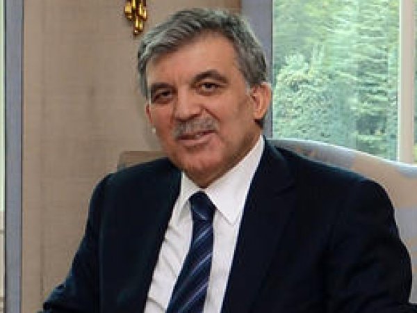 Gül'den Başbuğ'a 'Geçmiş Olsun' Telefonu 