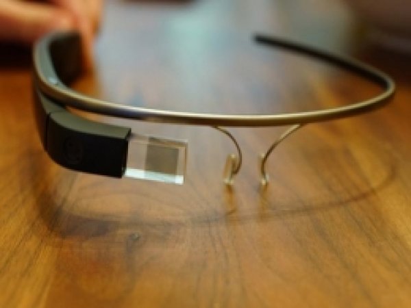 Yeni Google Glass, Karşıdakinin Hislerini de Algılayacak 