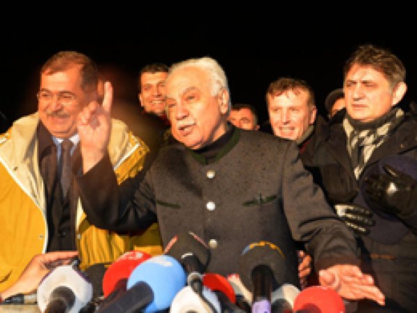 Perinçek: Cemaatlerin, Tarikatların Kökünü Kazıyacağız