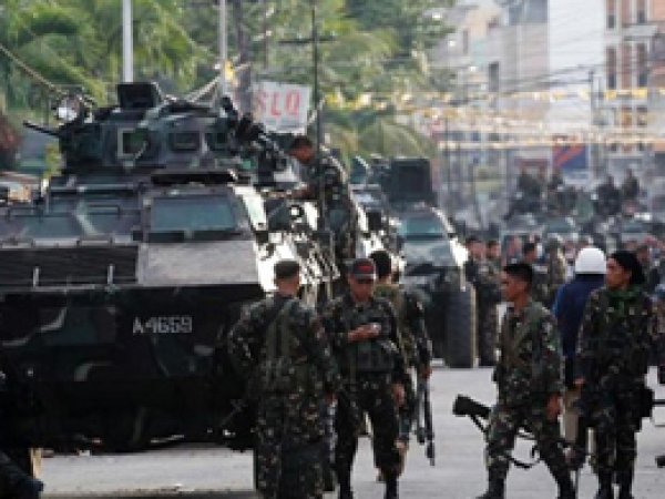  Filipinler'de Saldırı: 9 Ölü 
