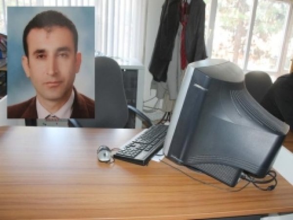 Nüfus Memuru İntihar Etti 