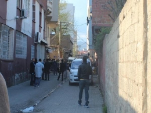 Cizre'de Sokağa Bırakılmış El Bombası Bulundu 