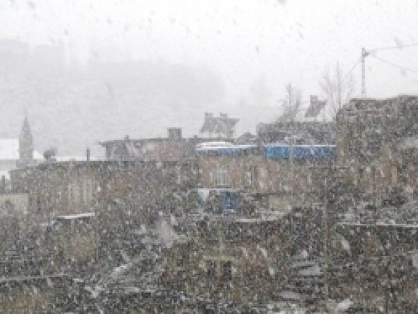 Bitlis Yeniden Kar Yağışının Etkisine Girdi 