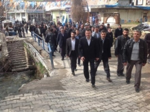 HÜDA PAR'dan Bahçesaray'a Çıkarma  