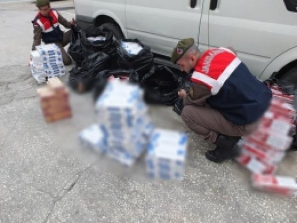 Tarsus'ta Kaçakçılık Baskınları  