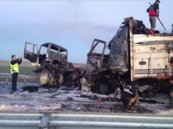 Şanlıurfa'da Trafik Kazası: 2 Yaralı 