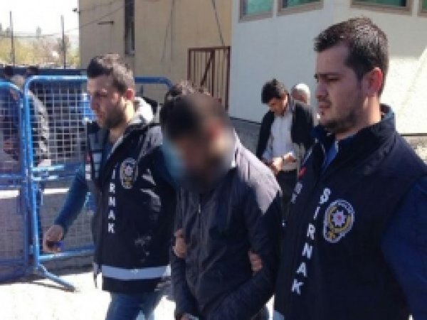 Cizre'de Rüşvet Operasyonu: 4 Gözaltı 