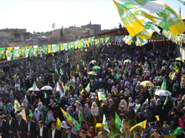 Hilvan'da HÜDA PAR Coşkusu 