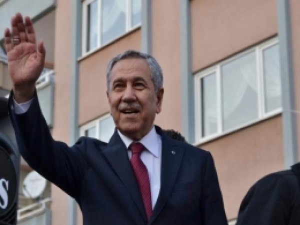 Arınç: "CHP, MHP Ve BDP Vesayetler Geri Gelsin İstiyor" 