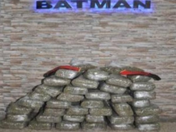 41 Kilo Esrar Ele Geçirildi 