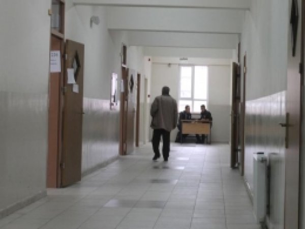 Saatzede Seçmenler 