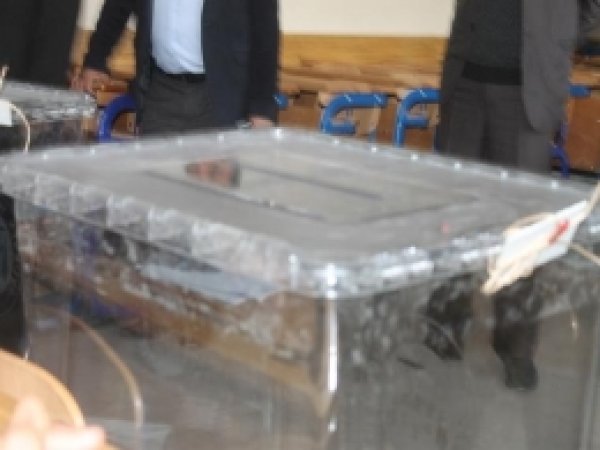 Van'da BDP'lilerden Sandık Müşahitlerine Tehdit