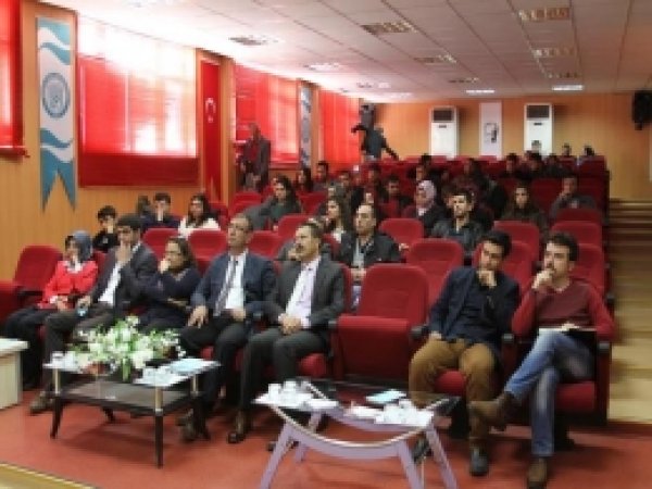 Bitlis'te İklim Değişikliği Semineri Düzenlendi 