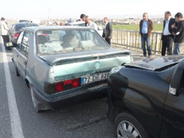 Batman'da Zincirleme Trafik Kazası 