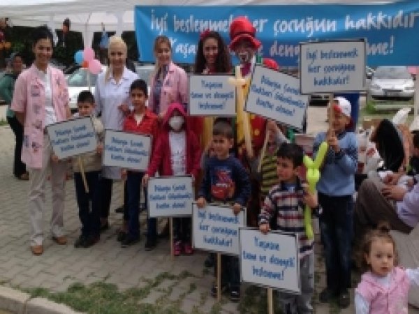 Adana'da Çocuklar Sağlık Taramasından Geçirildi 