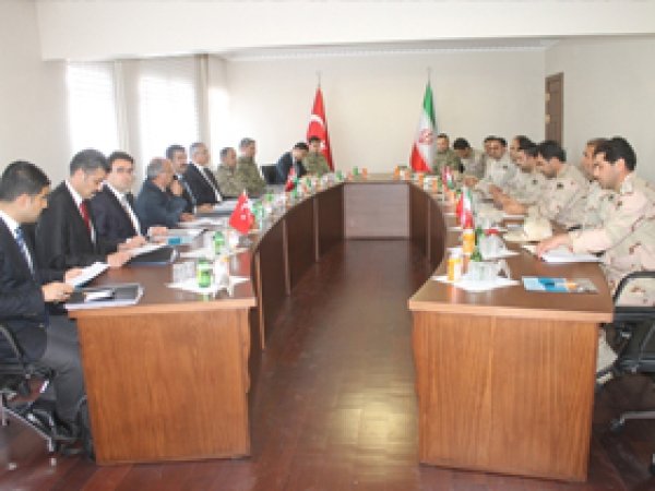 İran Heyeti Van'da 