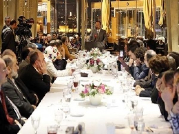 Diyanet İşleri Başkanı Görmez, Hattatlarla Buluştu 