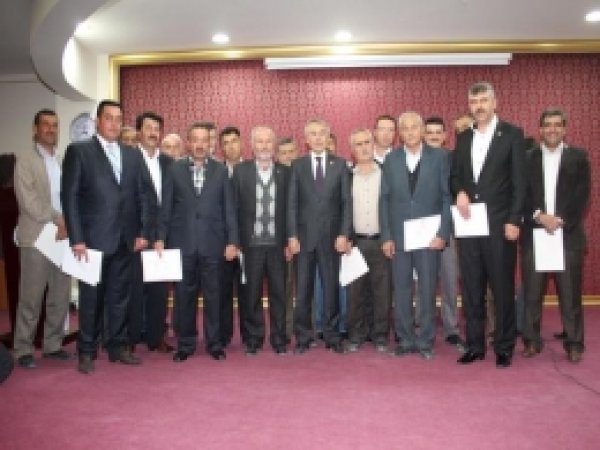 Karatay'da Muhtarlar Mazbatalarını Aldı 