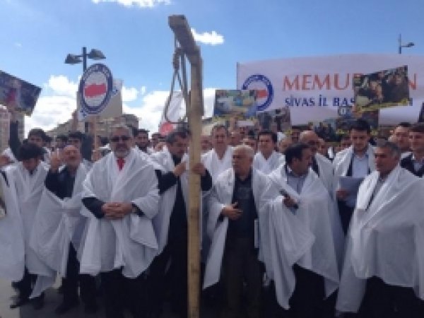 Sivas'tan İdam Kararlarına Tepki 