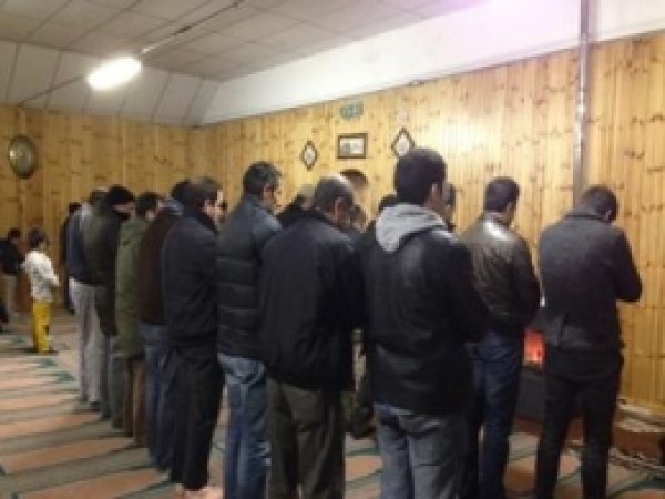 İtalya'da  Sudan İçin Gıyabi Cenaze Namazı 
