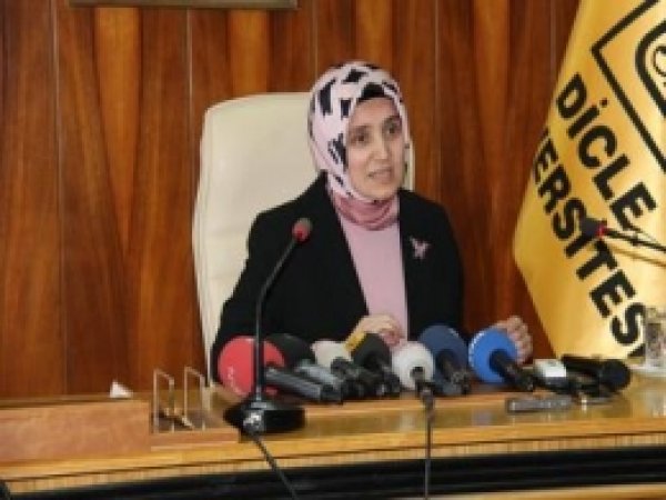 Rektör Saraç: İddialarını İspatlasınlar! 