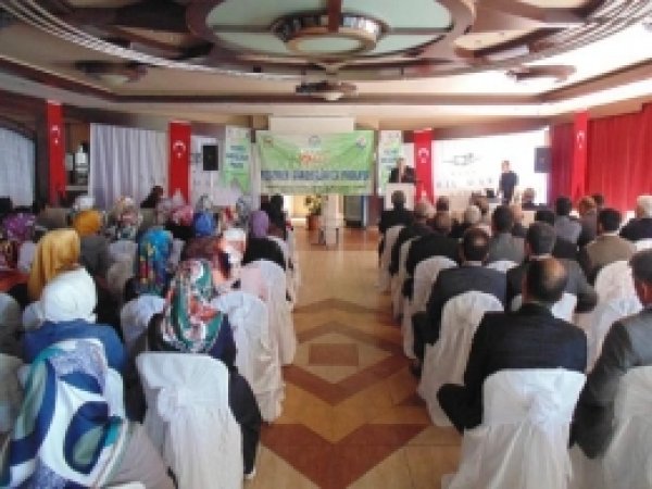 Mezitli Müftülüğünden 'Yeşeren Kardeşlikler' Projesi 