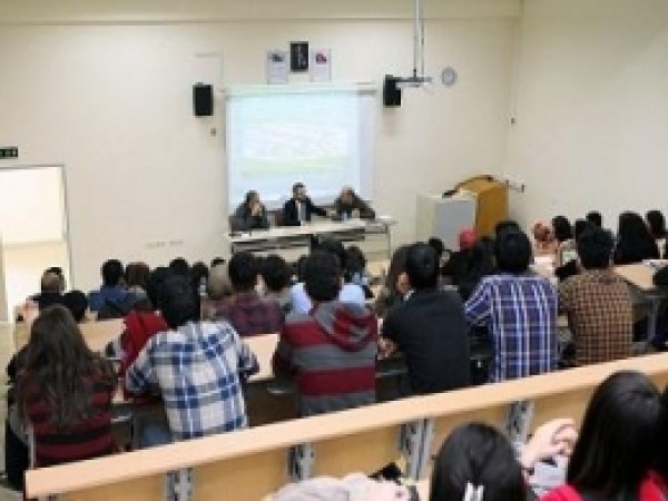 "Hapishaneler, Sivil Toplum Ve Üniversitelerin Rolü" 