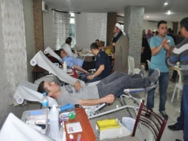 Kızılay Kutlu Doğum Etkinliğinde  Kan Topladı 