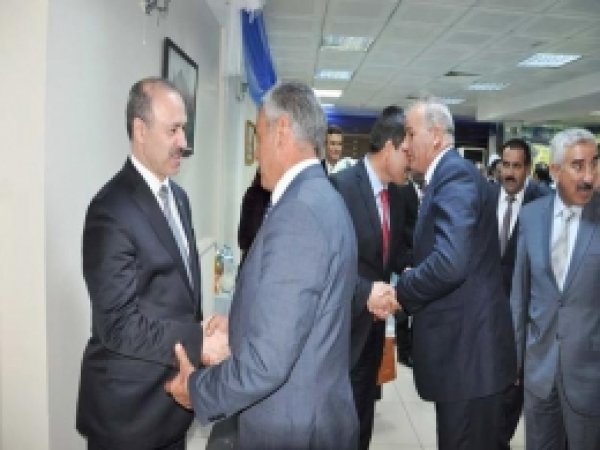 Validen Belediye Başkanlarına Tanışma Yemeği 