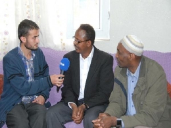 Somalili Müslümanlar Kutlu Doğum Programına Katıldı 