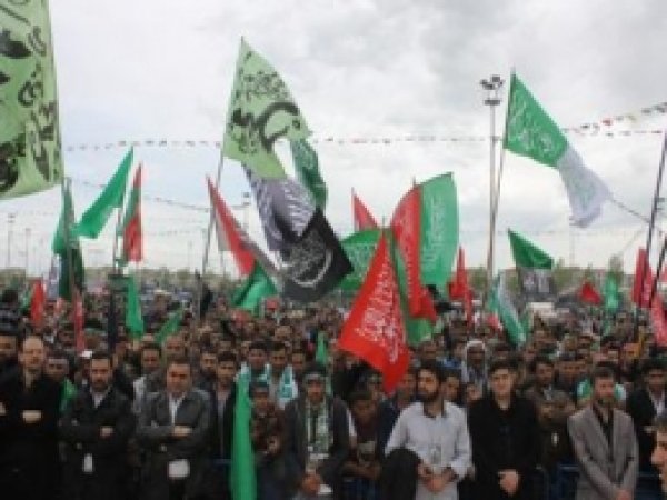 Amed'e Kutlu Doğum'a İnsan Seli 