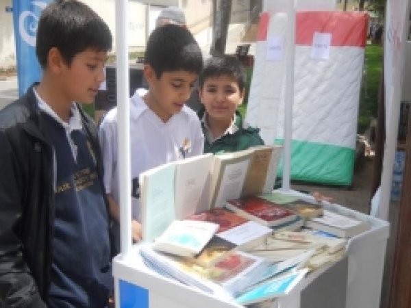 Siverek'te Öğrenciler Yararına Kermes 