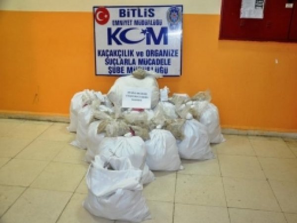Bitlis'te 209 Kilogram Eroin Ele Geçirildi 