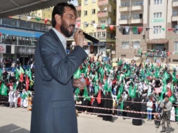 'Hz. Muhammed'in Olmadığı Bir Dünya Karanlığa Gömülür'