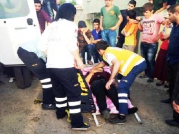 Şırnak'ta Traktör Devrildi, 9 Yaralı 