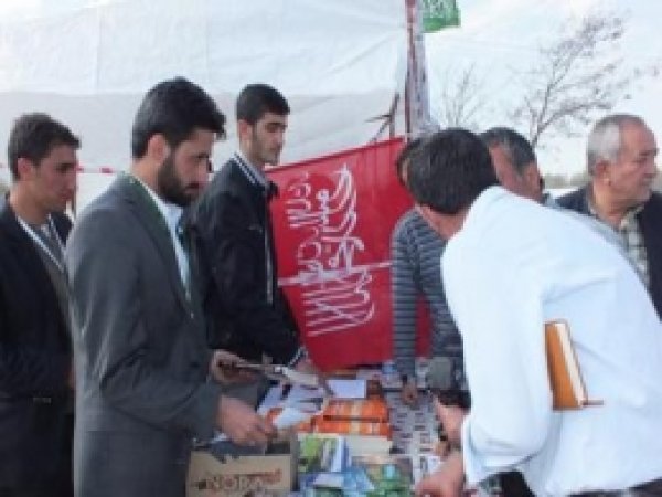 Van Kutlu Doğum Miting Alanı'nda Siyer Sınavı Kayıtları 